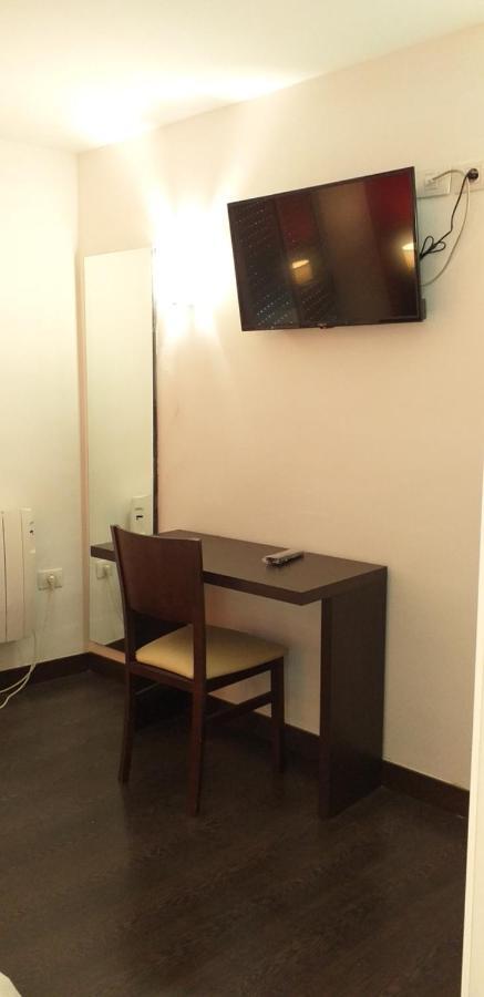 Hostal Meson De Paco Cariñena Buitenkant foto