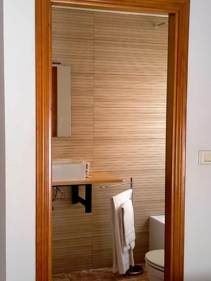 Hostal Meson De Paco Cariñena Buitenkant foto